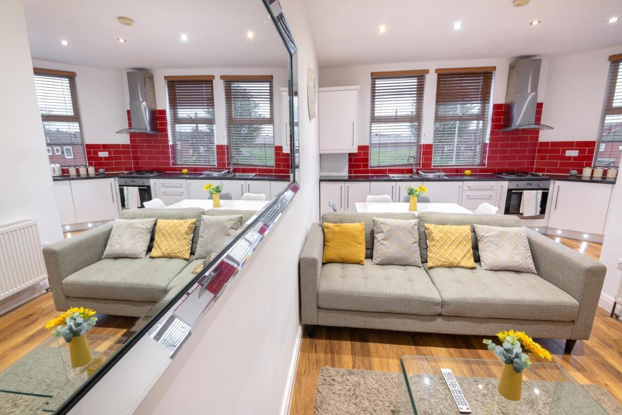 Modern Apartment Close To City Centre With Parking Leeds  Dış mekan fotoğraf